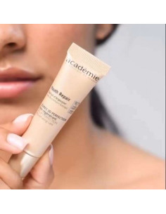 Academie - LEVRES 3D LIP PERFECTOR - Балсам 3D обем за устни с облепиха - 15мл